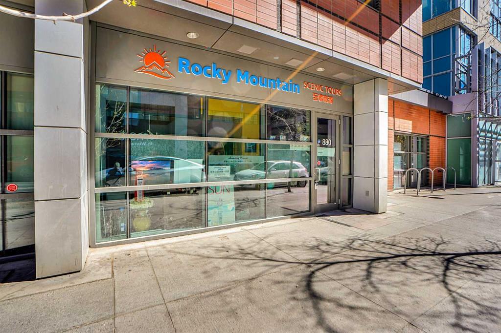 880 4 Avenue Southwest, Calgary, AB