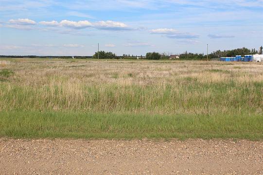 901 Main Street, Manning, AB