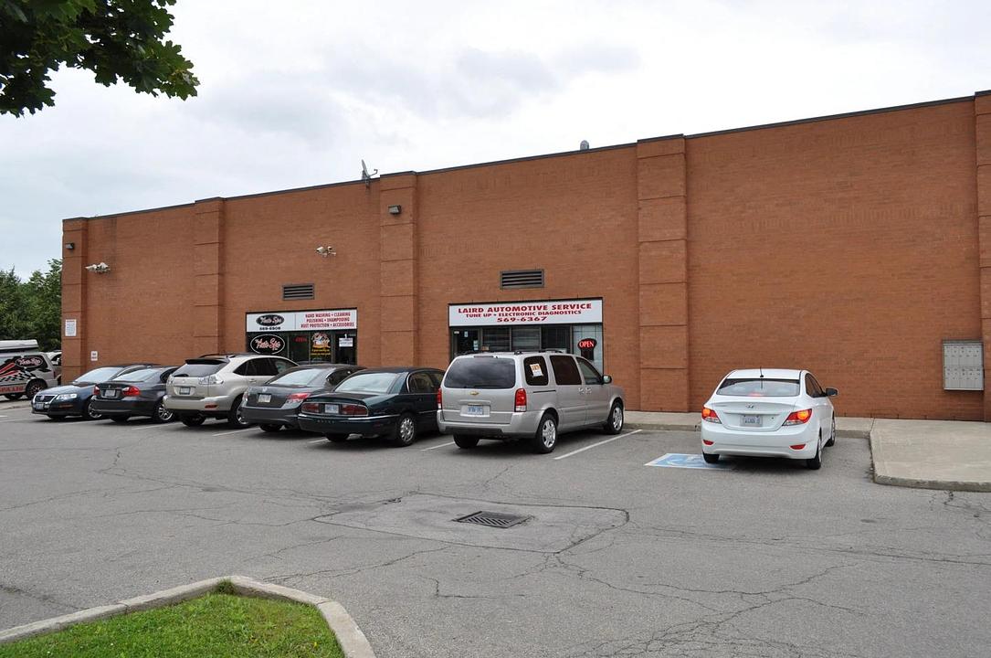 6-8-3505 - 3495Laird Rd, Mississauga, ON