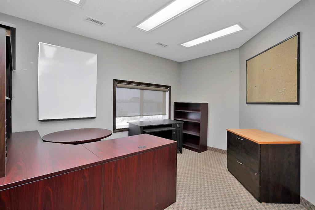 4407 45A Avenue, Rocky Mountain House, AB