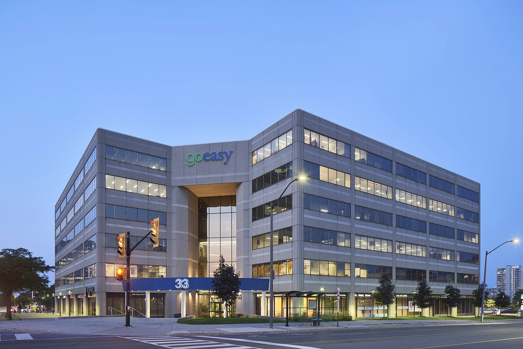210 - 33 City Centre Drive, Mississauga, ON