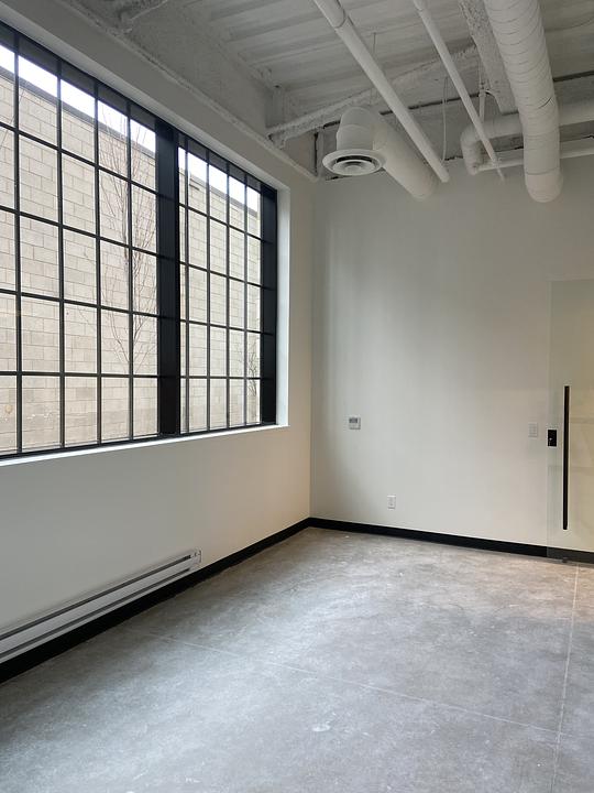 13 - 300 Geary Ave, Toronto, ON