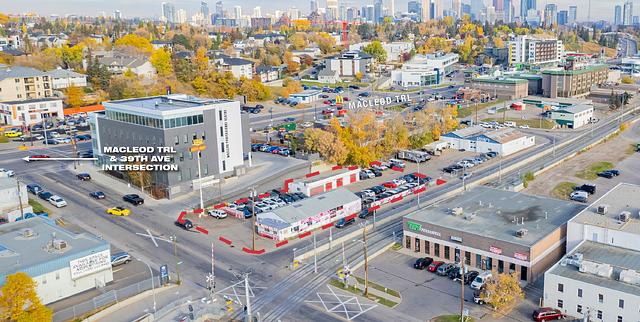 320 39 Avenue Southeast, Calgary, AB