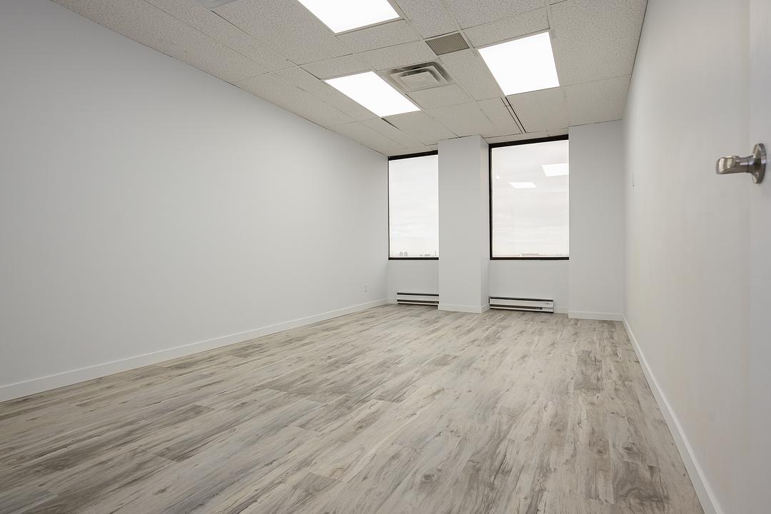 505 - 5881-5889 Cote des Neiges, Montreal, QC