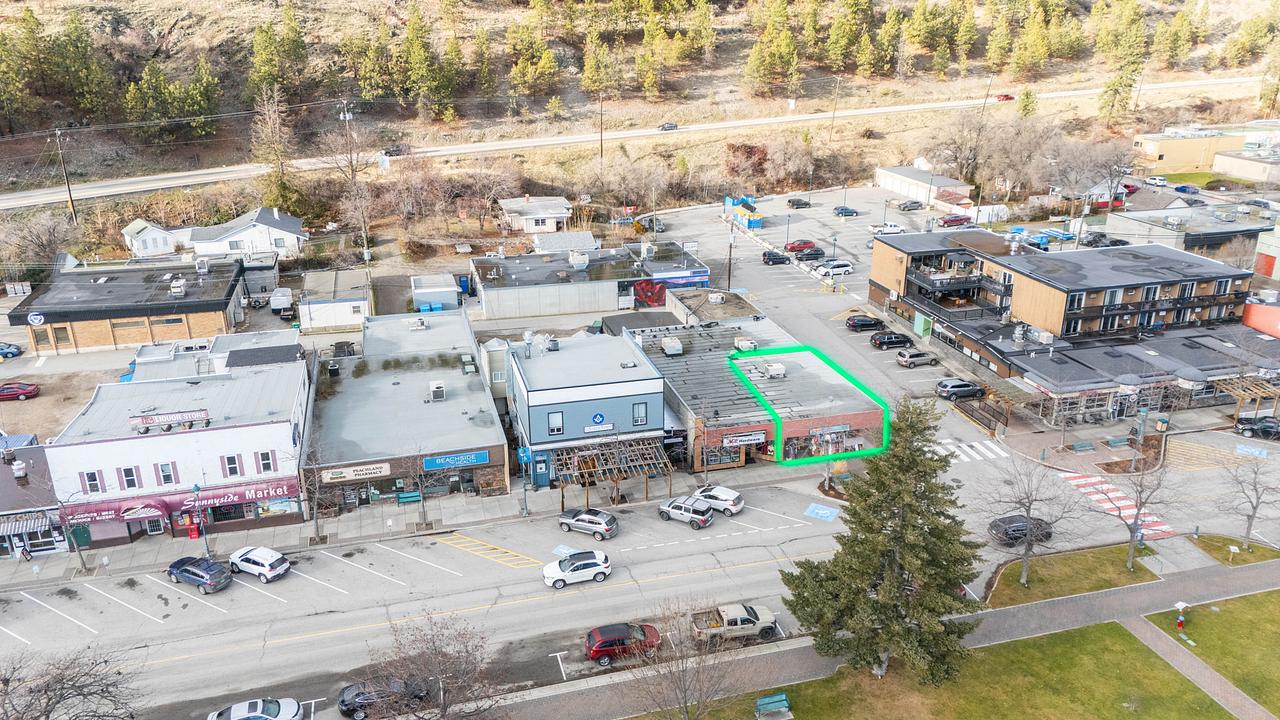 5834 Beach Avenue, Peachland, BC