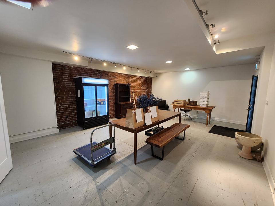3457 Avenue du Parc, Montréal, QC