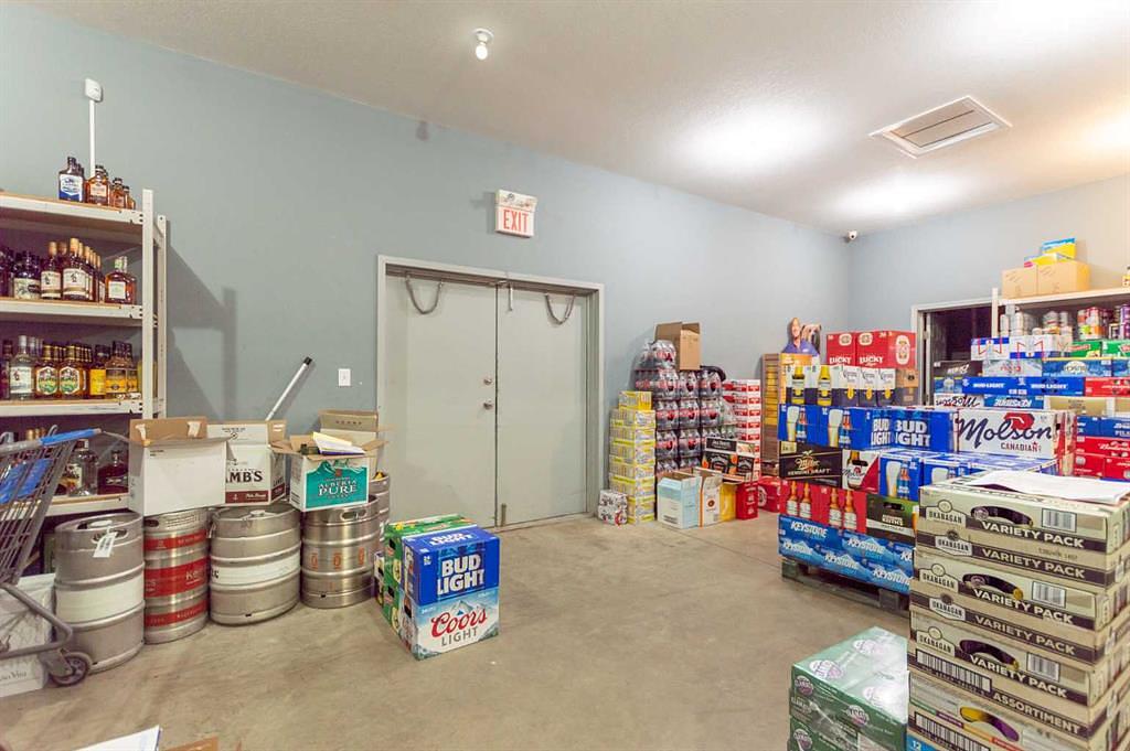 5922 50 Avenue, Stettler, AB