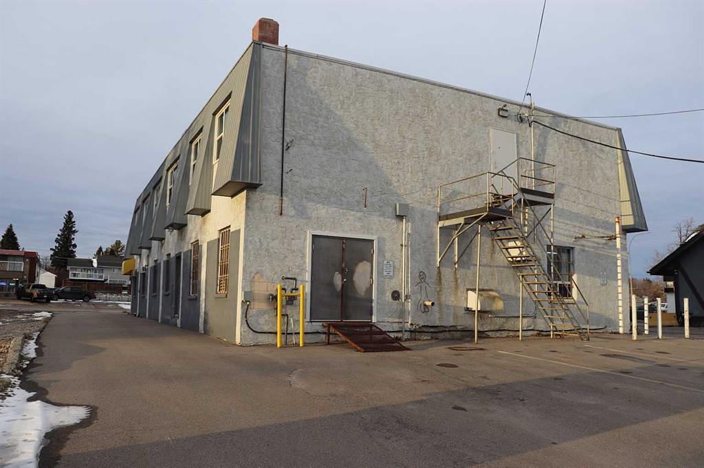 4813 4 Avenue, Edson, AB