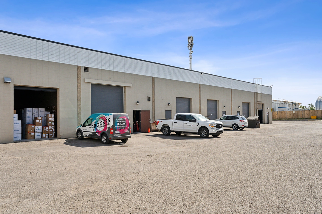 D - 7003 5 Street Southeast, Calgary, AB