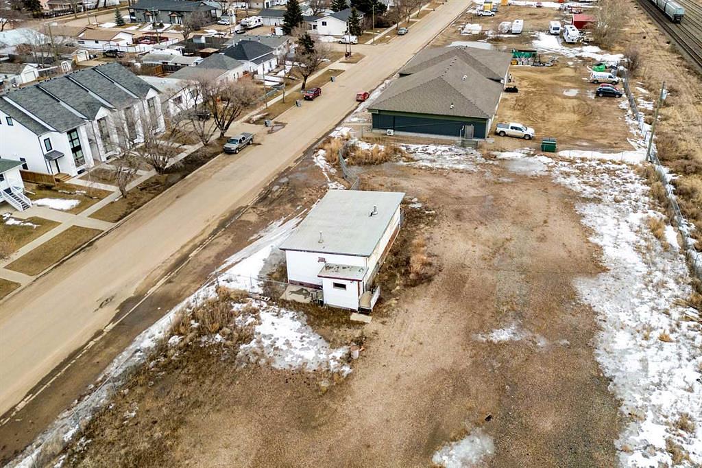 1101 1 Avenue, Wainwright, AB