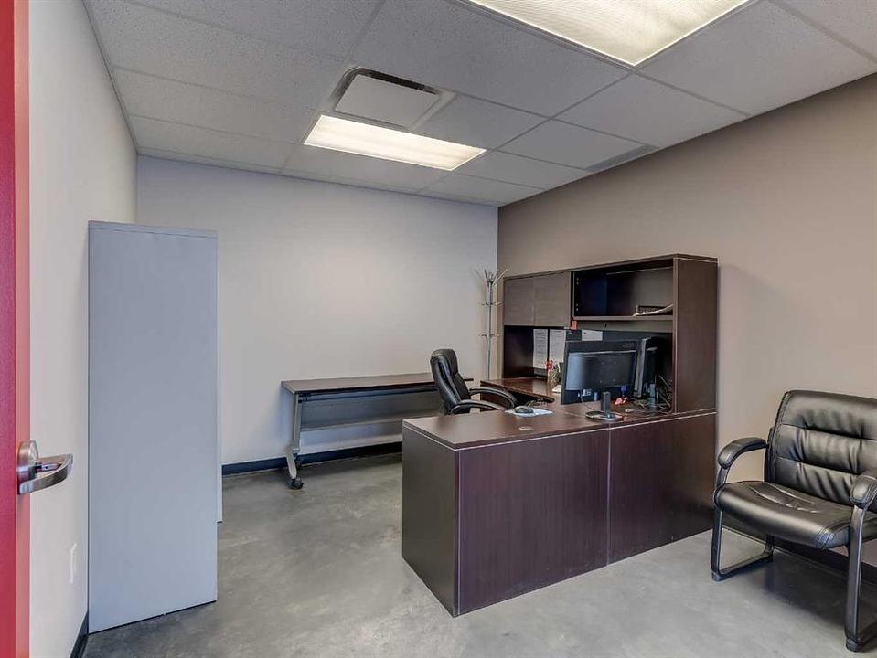 2nd Floor - 5531 70 Avenue, Lloydminster, AB