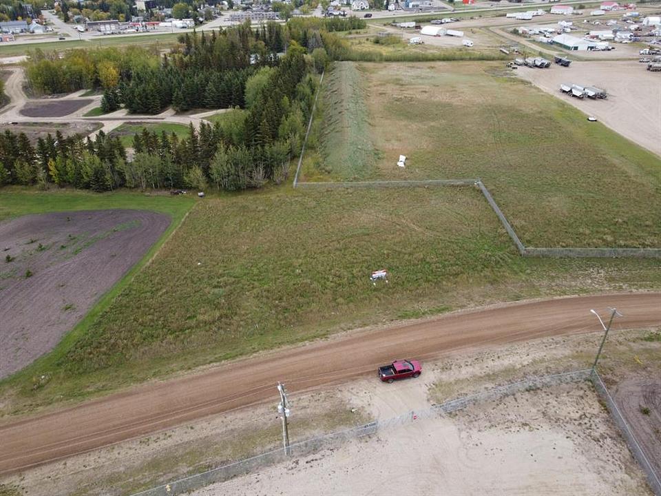 590 7 Avenue West, Beaverlodge, AB
