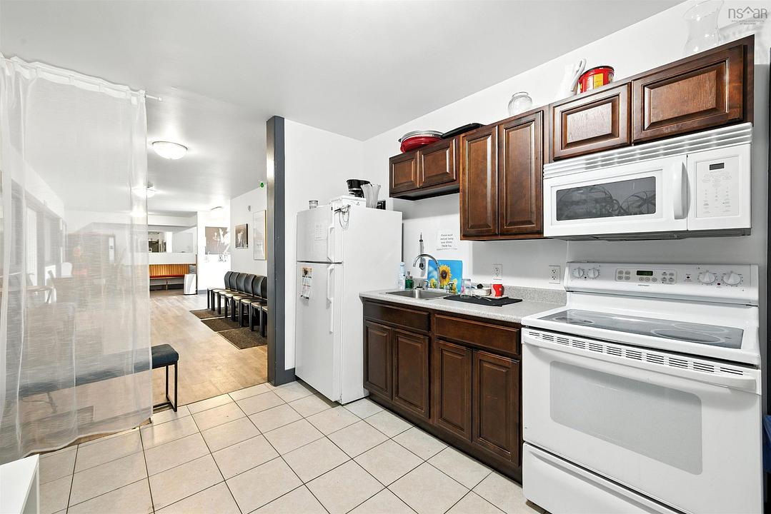59 McQuade Lake Crescent, Halifax, NS