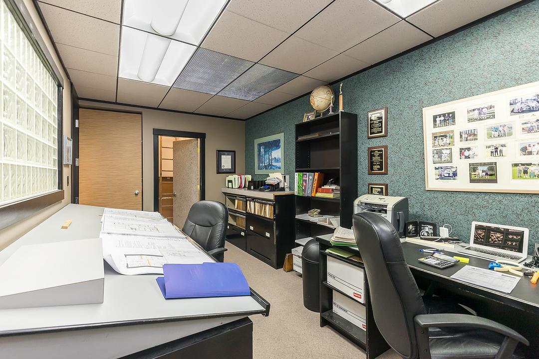 110 - 8484 162 St, Surrey, BC
