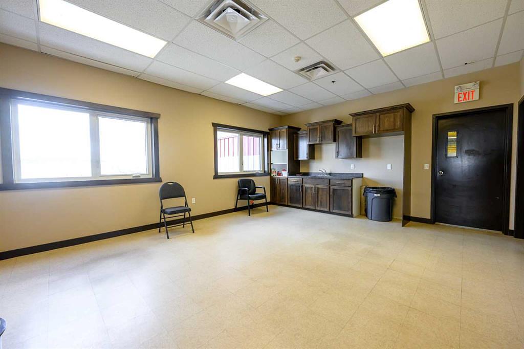 10709 79 Avenue, Clairmont, AB