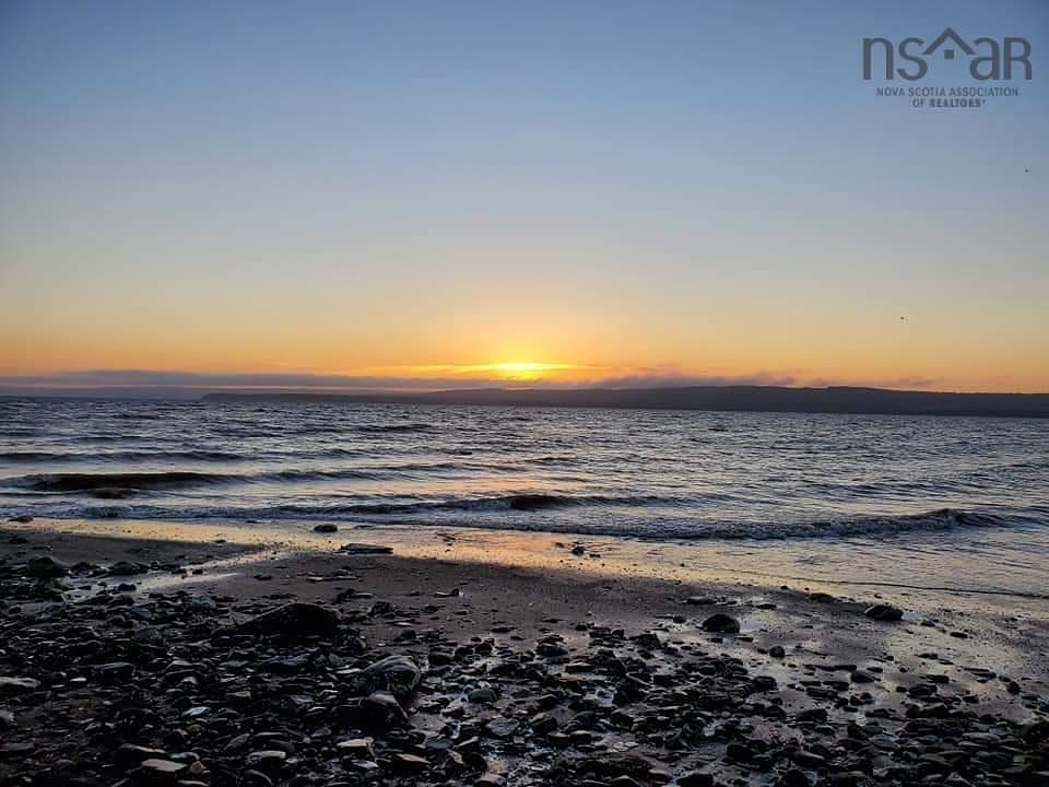 8869 Nova Scotia 101, Brighton, NS