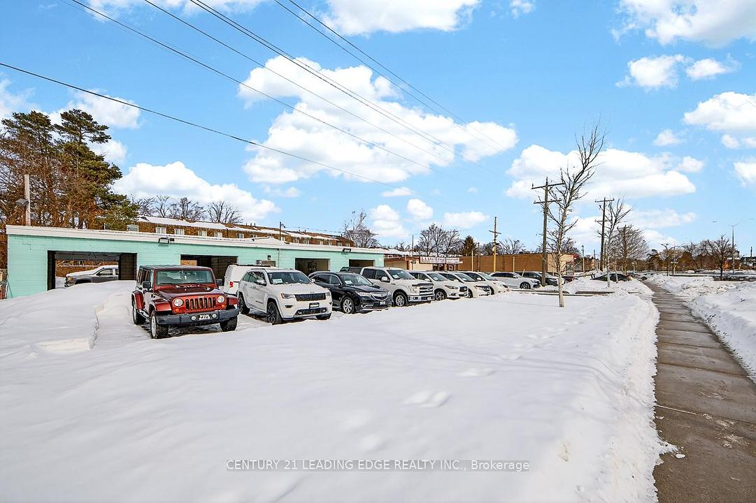 4656 Kingston Road, Toronto, ON