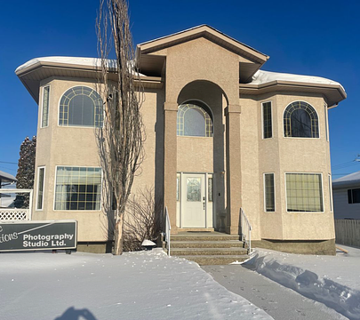 16210 100A Avenue Northwest, Edmonton, AB