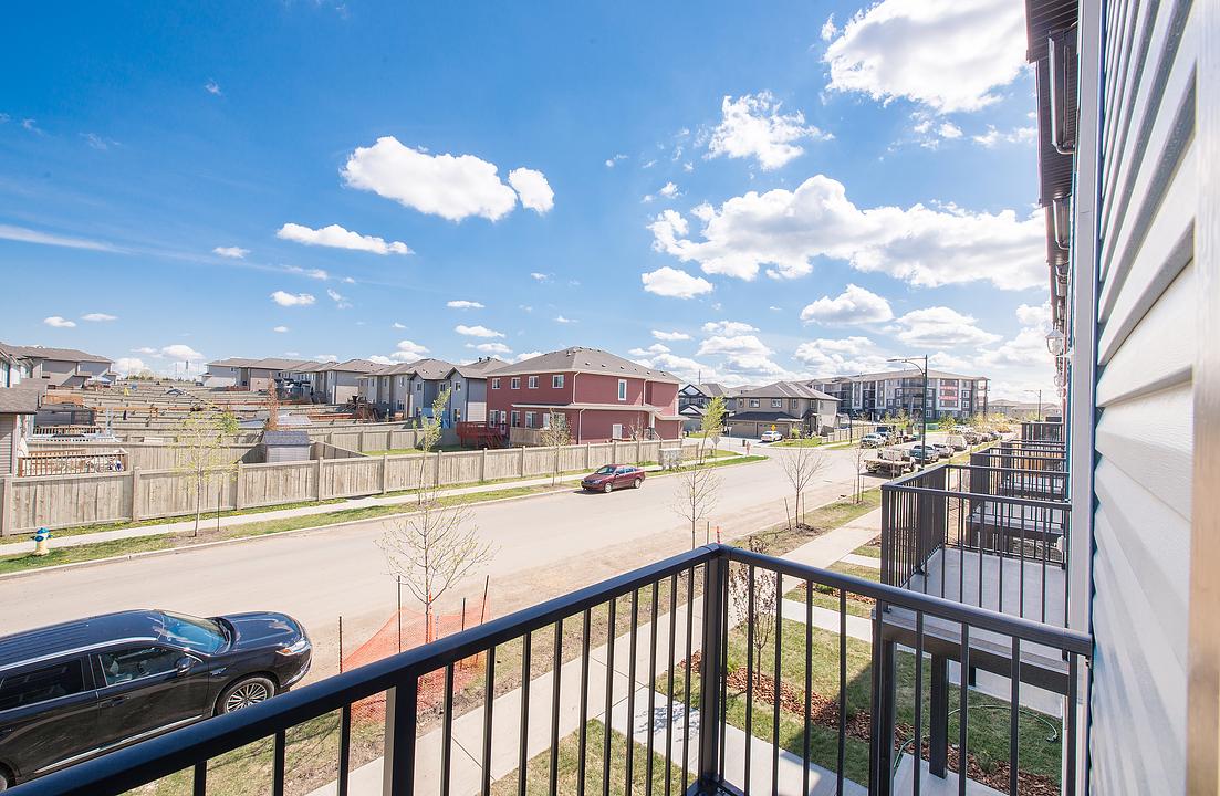2702 Maple Way Northwest, Edmonton, AB