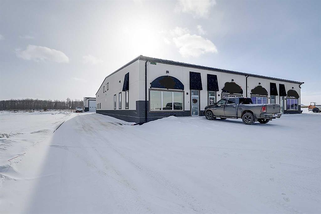 303a Larch Close, Red Deer, AB