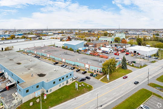 135 Chemin du Tremblay, Boucherville, QC
