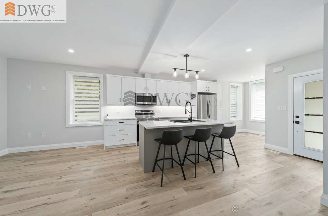 330 William Street, Wellington North, ON