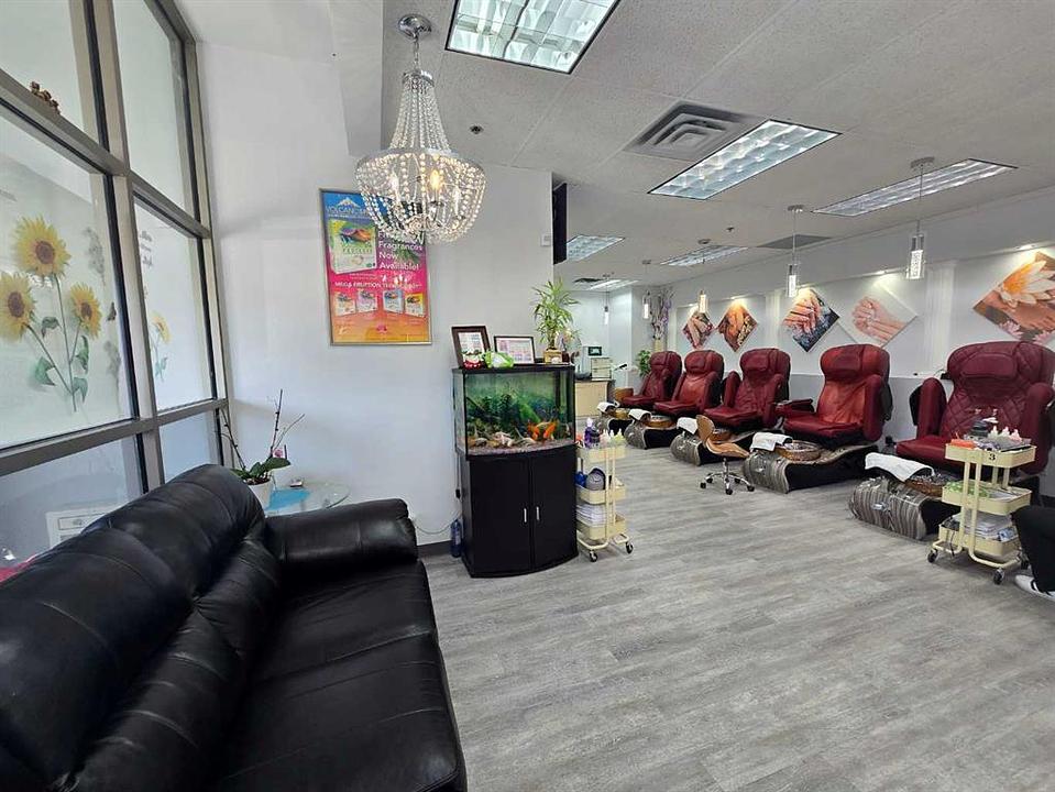 1000 Hamptons Drive Northwest, Calgary, AB