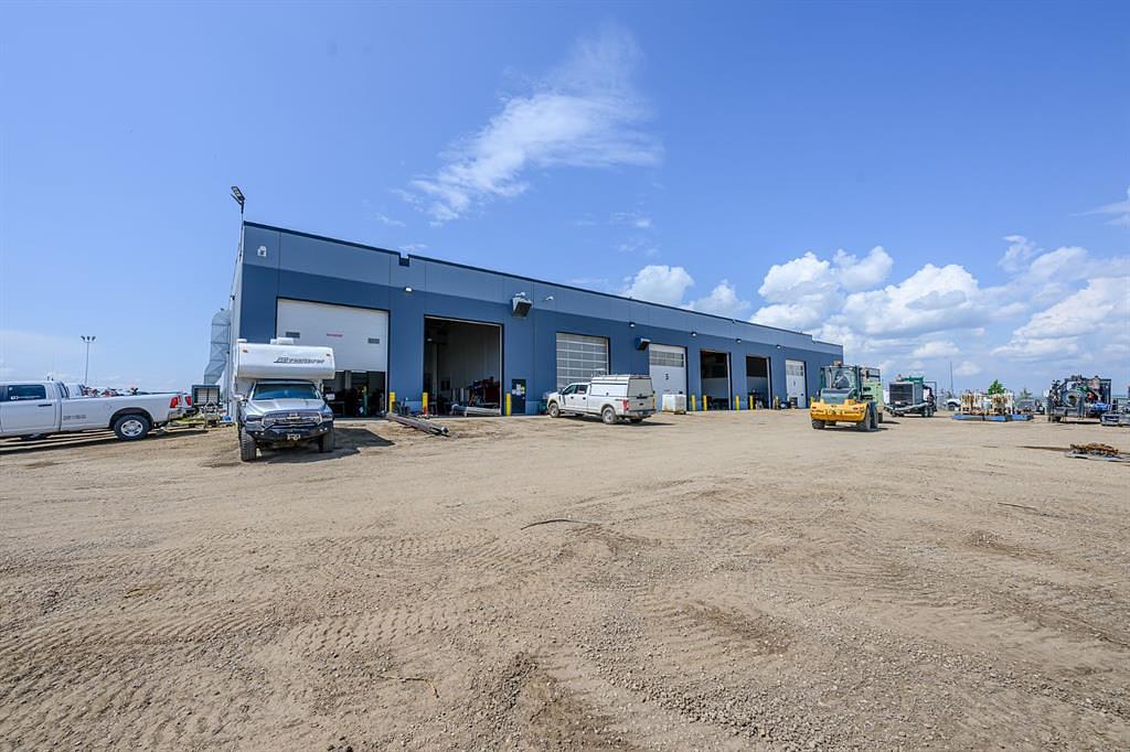 10211 97 Avenue, Clairmont, AB