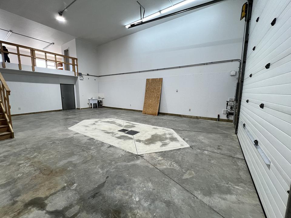 11 - 7471 Edgar Industrial Bend, Red Deer, AB