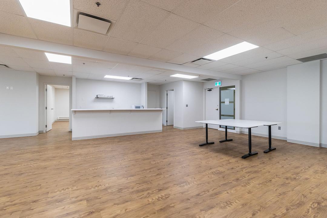 Suite 200 & 203 - 735 Main St, Moncton, NB
