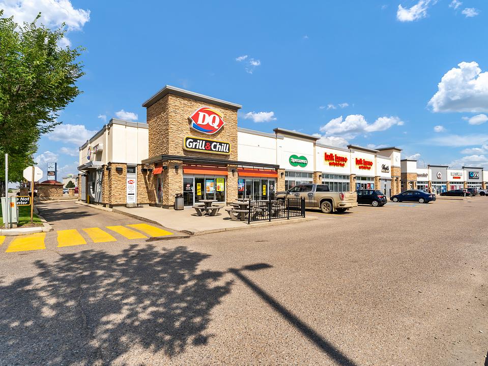 #4-103 - Strachan Road Southeast, Medicine Hat, AB