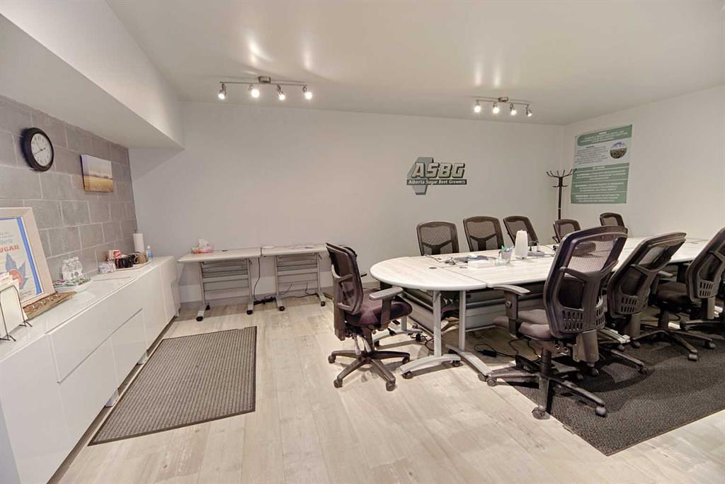 5219 49 Avenue, Taber, AB