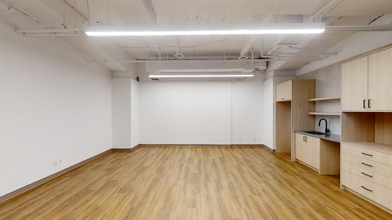 202 - 901 King Street West, Toronto, ON