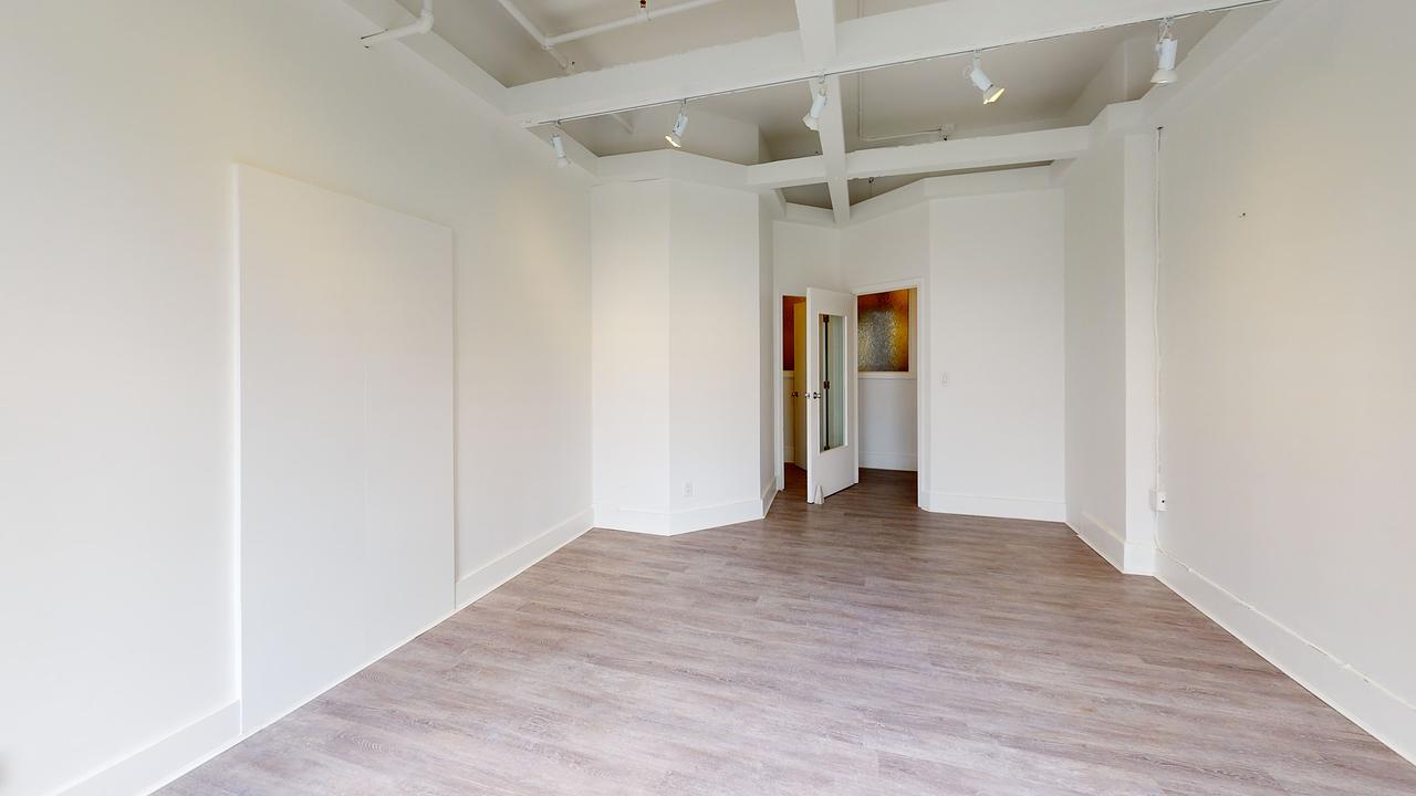 204 - 402 West Pender Street, Vancouver, BC