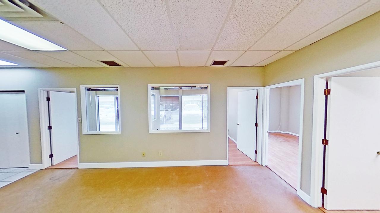 101 - 3424 27 Street Northeast, Calgary, AB