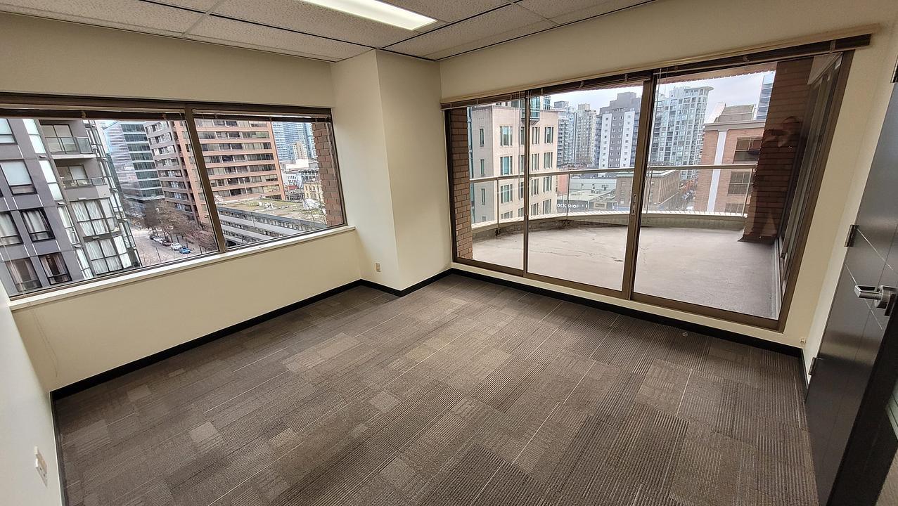605 - 1125 Howe Street, Vancouver, BC
