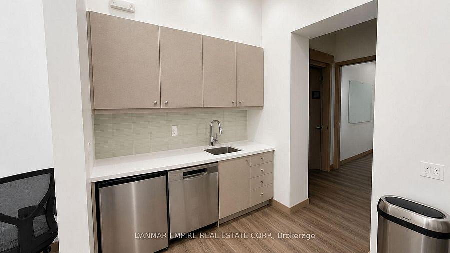 1&2&3 - 2165 Buckingham Rd, Oakville, ON