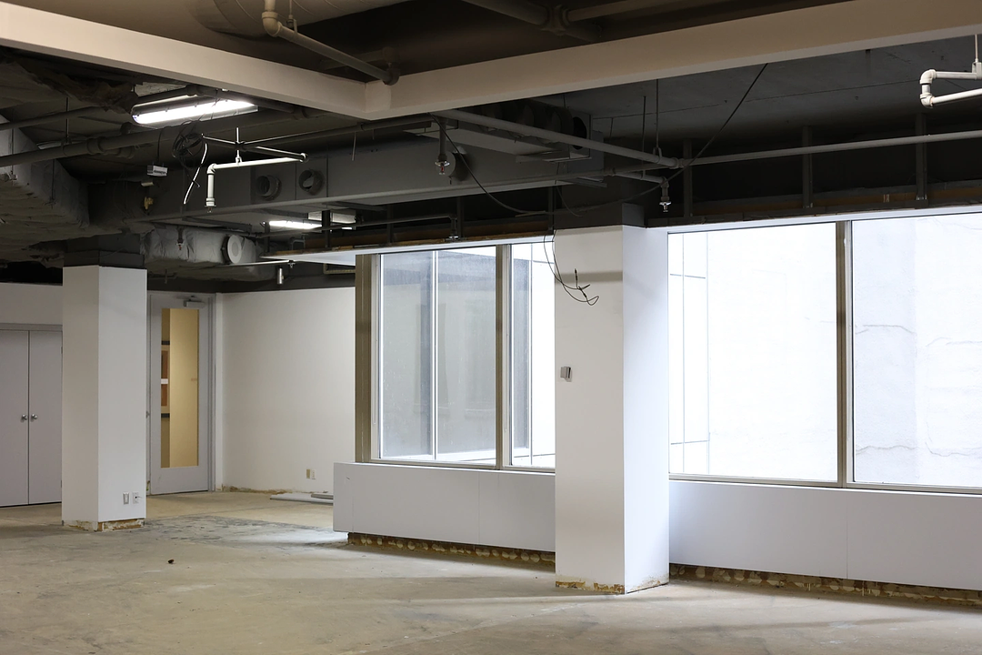 610 - 330 Bay Street, Toronto, ON