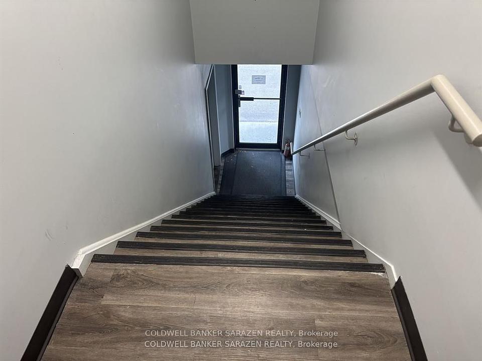 1&8 - 155 Terence Matthews Crescent, Ottawa, ON