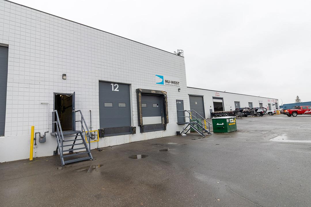 7026 30 Street Southeast, Calgary, AB
