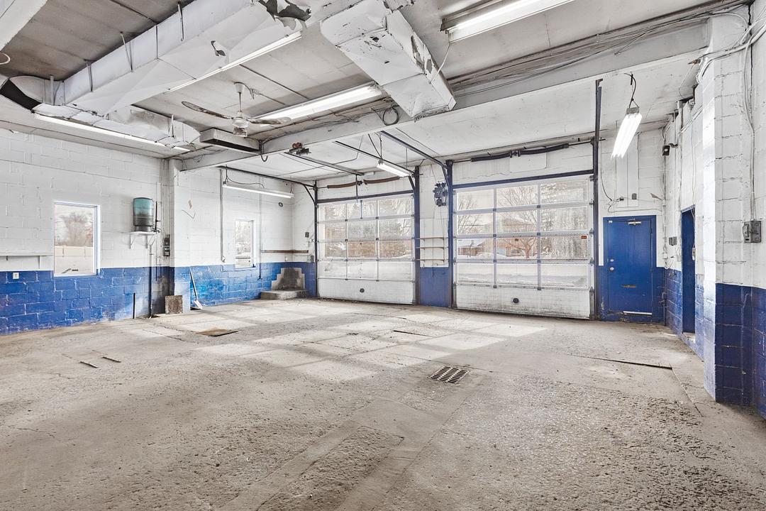 314 River Road, Ottawa, ON