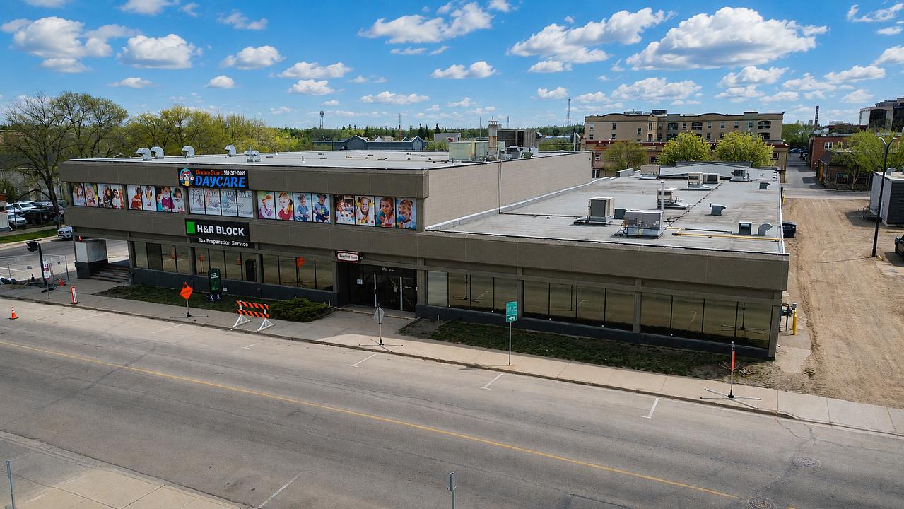 4711 51 Avenue, Red Deer, AB