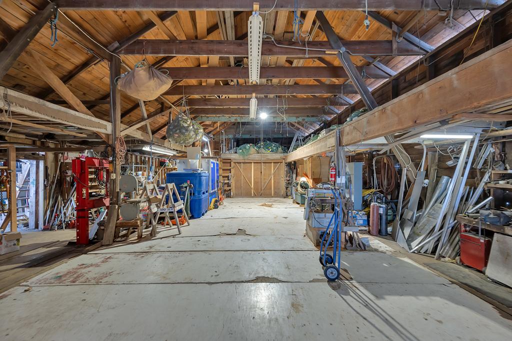 9505 Gunderson Road, Delta, BC