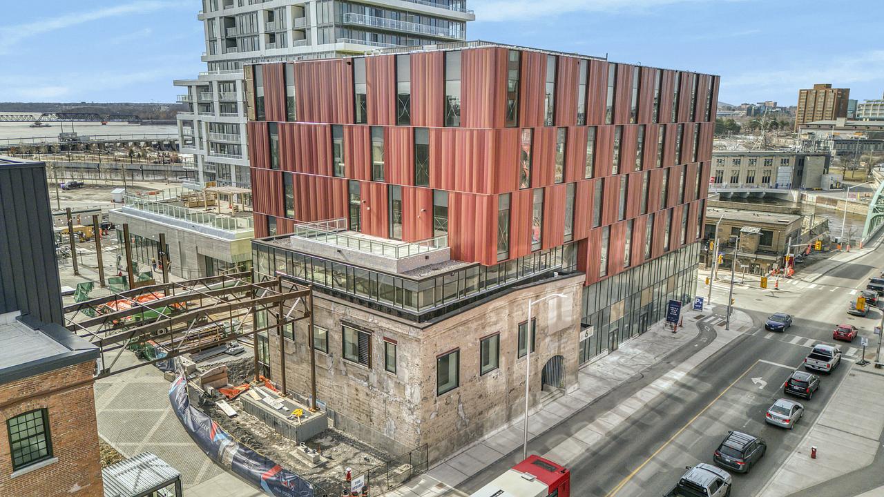 Suite 104 - 6 Booth Street, Ottawa, ON