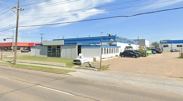 5925 99 Street Northwest, Edmonton, AB