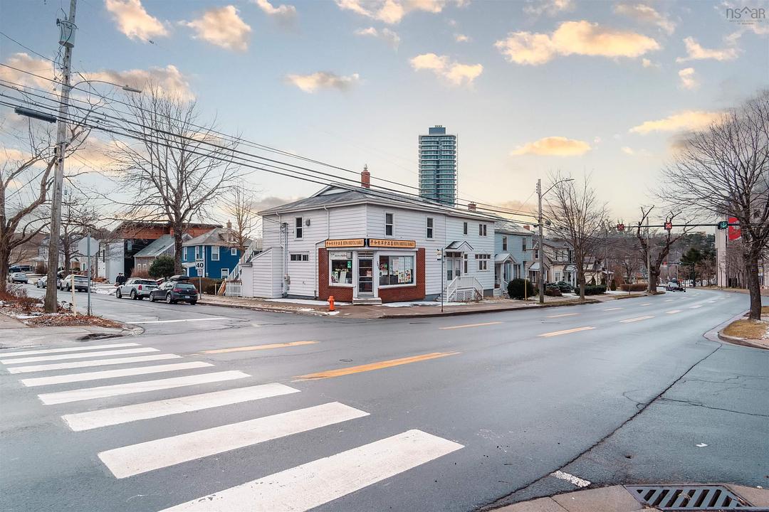 7018 Chebucto Road, Halifax, NS