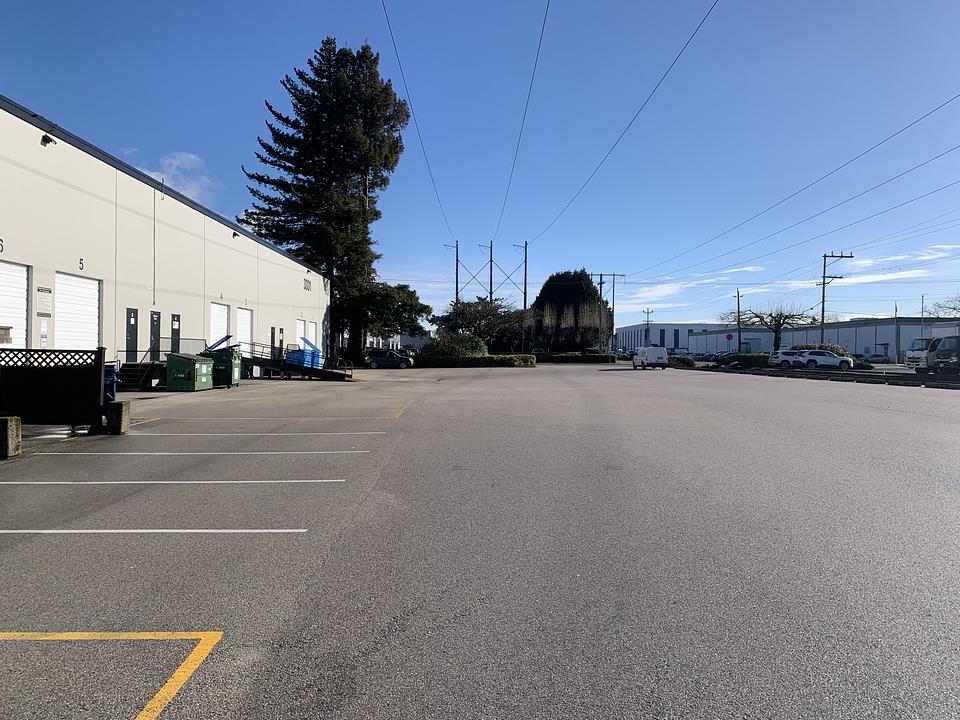 8 - 3331 Viking Way, Richmond, BC