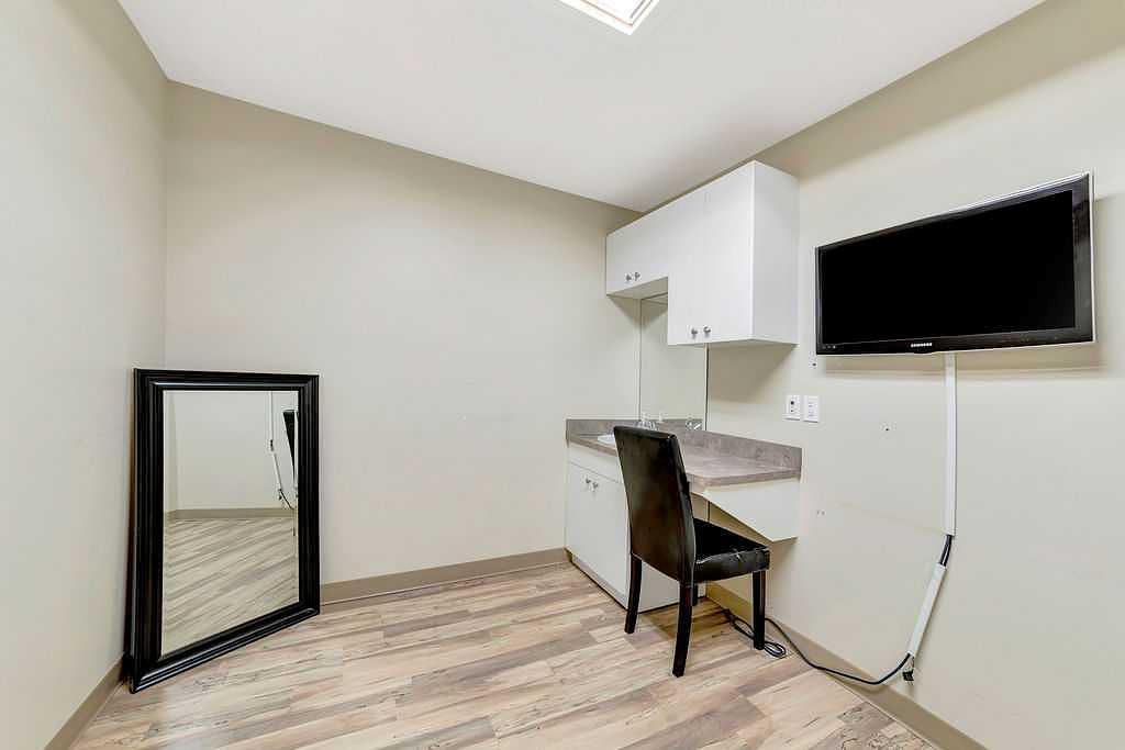 4921 50 Street, Lloydminster, SK