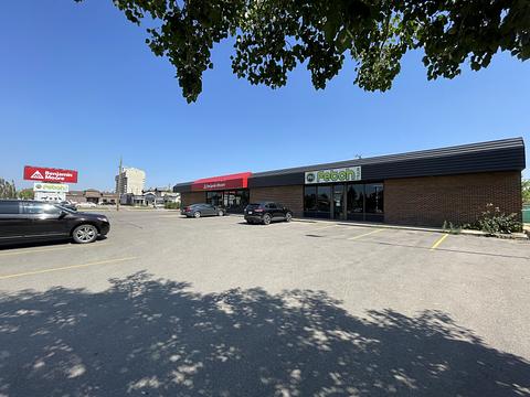 3433 50 Avenue, Red Deer, AB