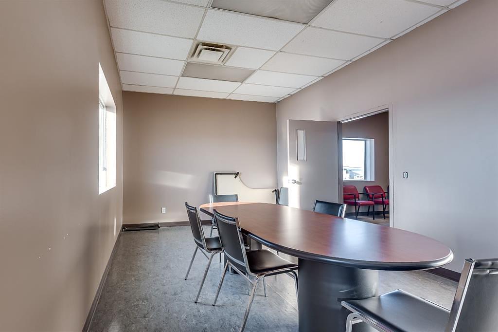 44 Avenue, Ponoka, AB